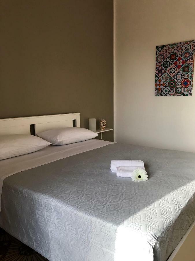 Donnapeppina Siracusa Plemmirio Buitenkant foto