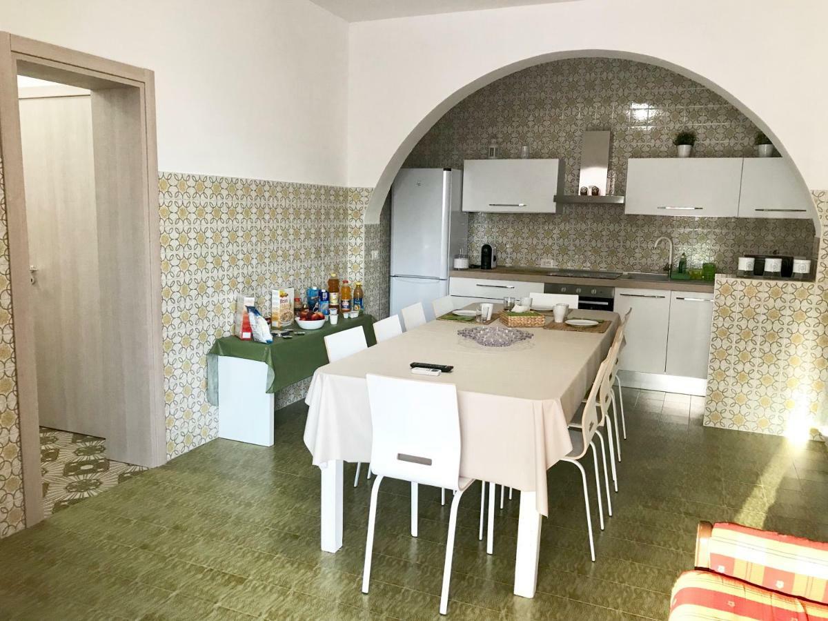 Donnapeppina Siracusa Plemmirio Buitenkant foto